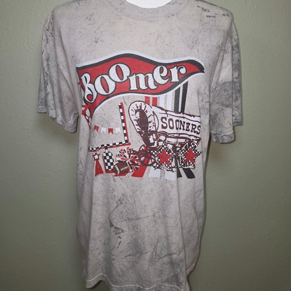 Comfort Colors Oklahoma Sooners T-Shirt Medium Grey Mineral Wash Wagon Graphic